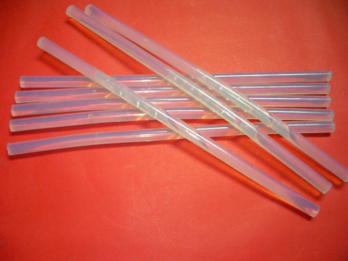 熱熔膠的汽車內(nèi)飾材料粘結